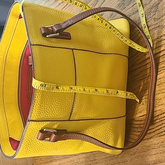 Dooney & Bourke Mustard Small Pebble Grain Lexington Tote In great preloved cond - Picture 2 of 5